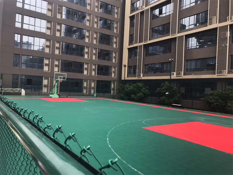 篮球场